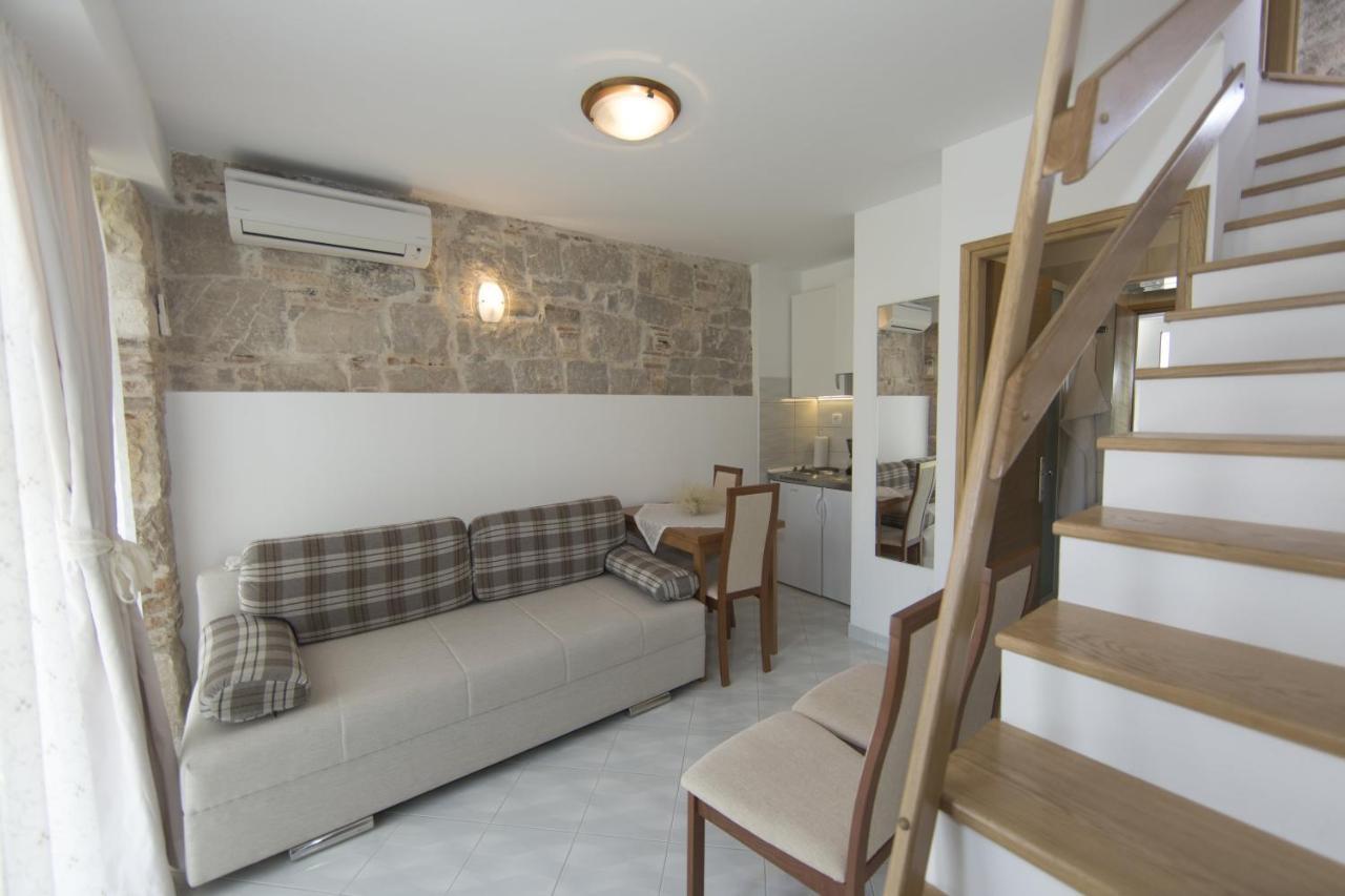 Apartmani Didovo Imanje Сплит Екстериор снимка