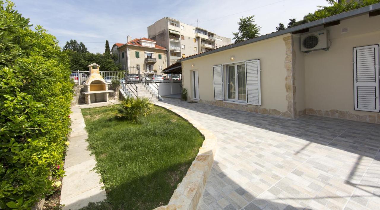 Apartmani Didovo Imanje Сплит Екстериор снимка